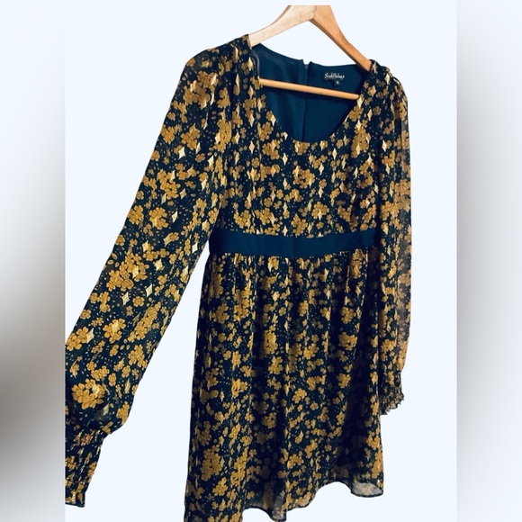 Smark Parlour Dresses & Skirts - Smak Parlour.  Gold Floral Long Sleeve Dress